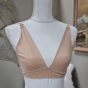 Everlane Nude V-Neck Bralette